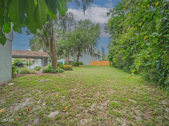 5th image of 20 Fair Oaks Cir