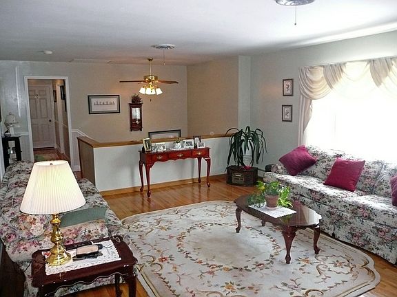 Spacious Living Room