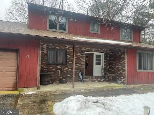4 Canal St, Chatsworth, NJ 08019