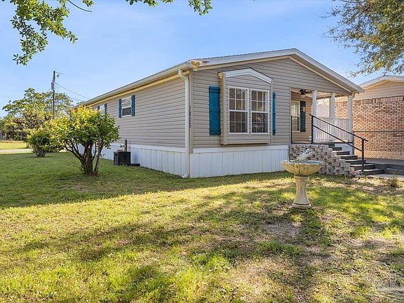 2nd image of 1803 El Paso Trl