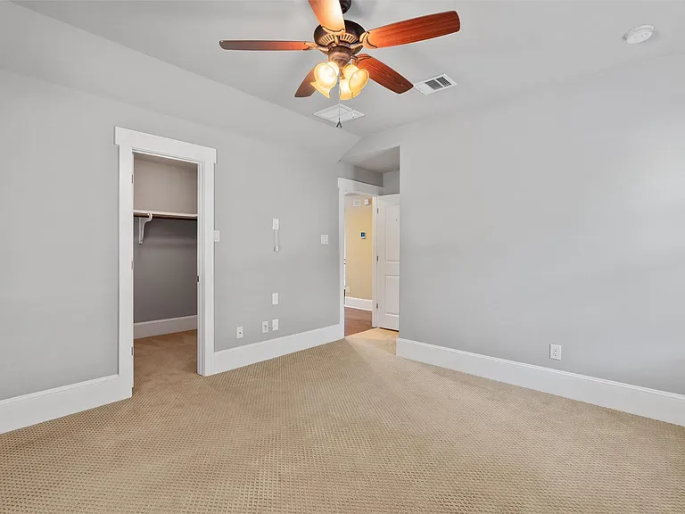 8417 Etienne Cv — Photo 27