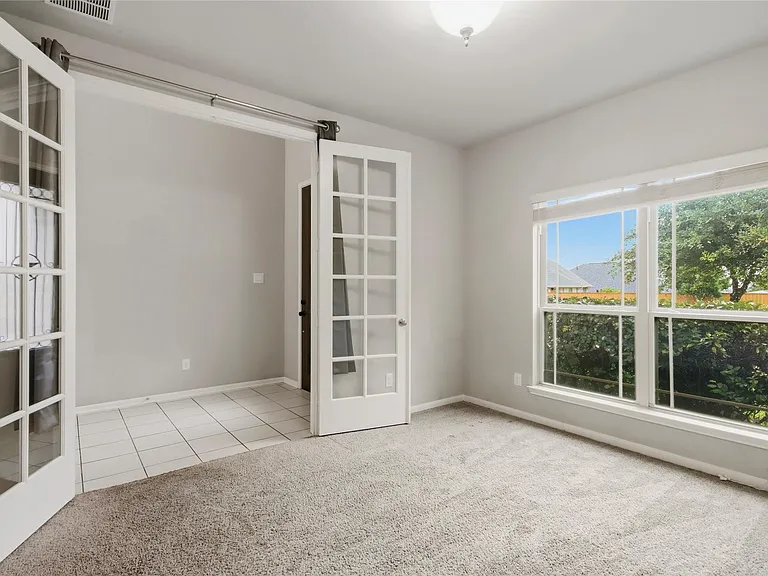 367 Black Walnut Dr — Photo 6