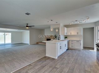 6532 Penrose Ln, Las Vegas, NV 89107