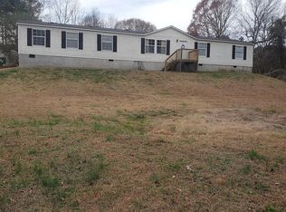 28 Blackberry Creek Dr, Carrollton, GA 30116