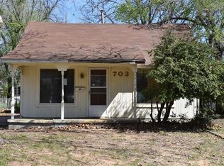703 W Hackberry Ave, Duncan, OK 73533