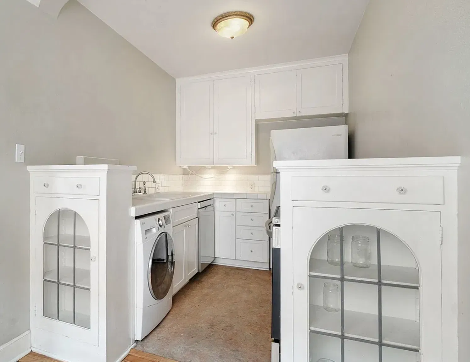 1 bed, 550 sqft, $1,600 — Photo 4