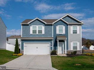 106 Perdiz Rd, Hedgesville, WV 25427