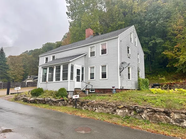 3 Five Church St, Colrain, MA 01340
