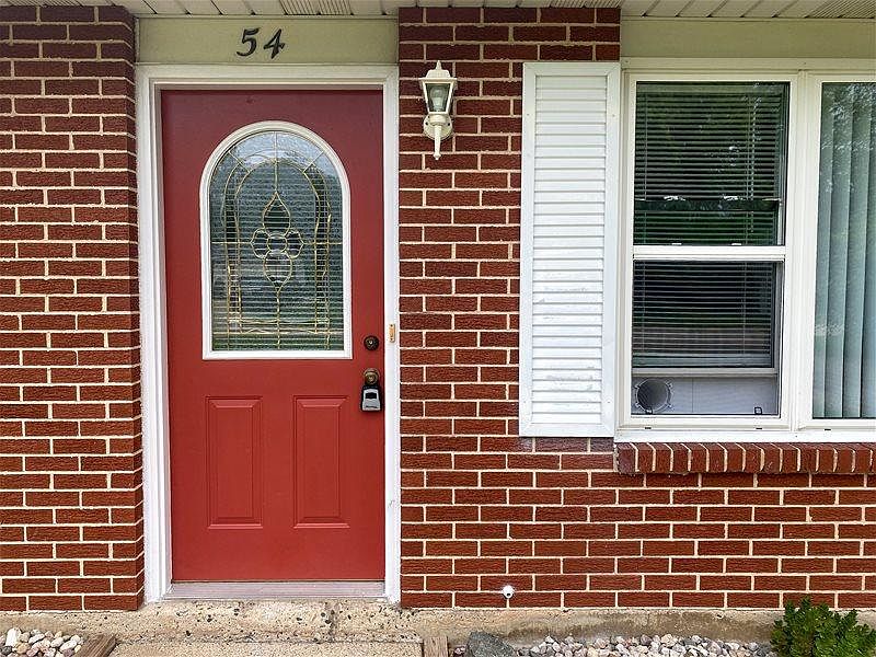1st image of 11254 Avery Ave #54