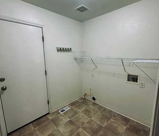 469 Jennys Ln — Photo 30