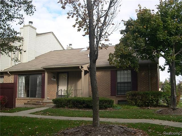 1st image of 38881 Country Cir #1