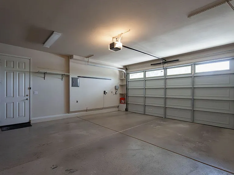 10387 Sweet Laurel St — Photo 25