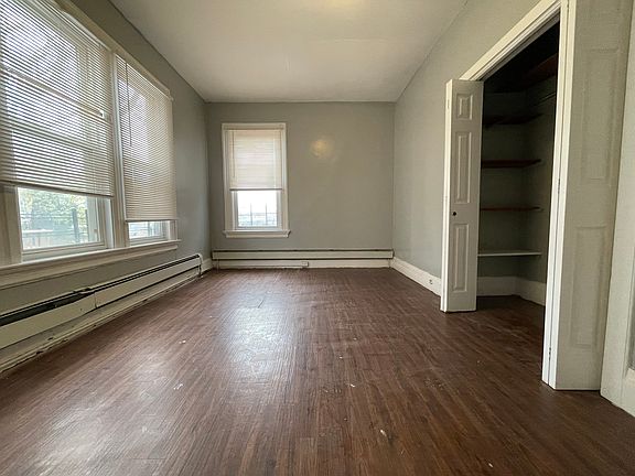 3rd image of 418 Prospect St #19E