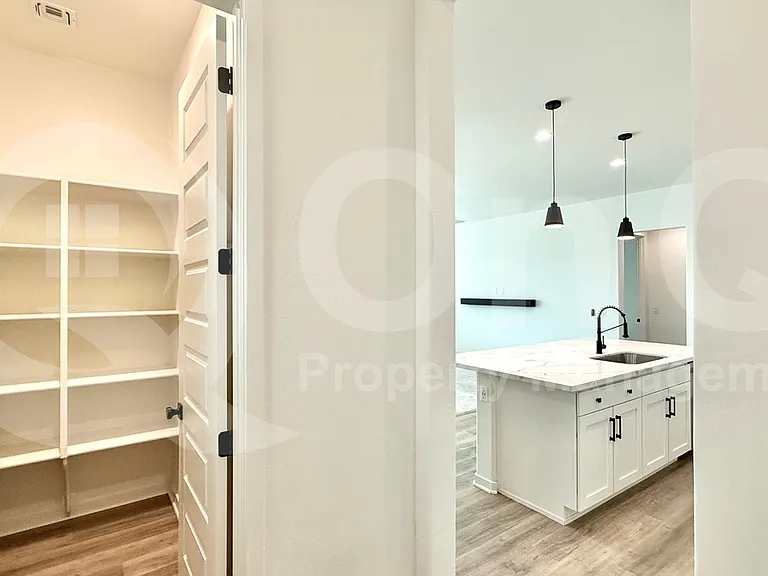 19751 W Turney Ave — Photo 7