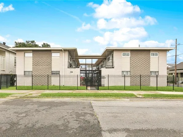 2601 Carondelet St APT B, New Orleans, LA 70130