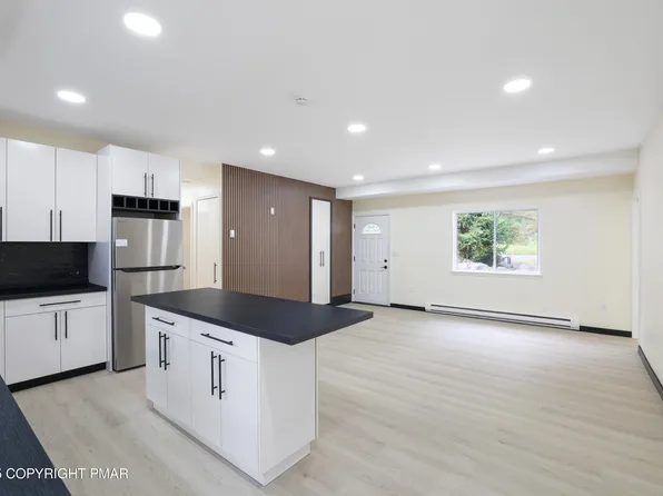 850 Seneca Rd, East Stroudsburg, PA 18302