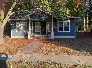 206 College Ave, Indianola, MS 38751