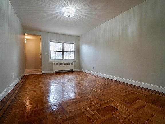2nd image of 3041 Hone Ave #1A