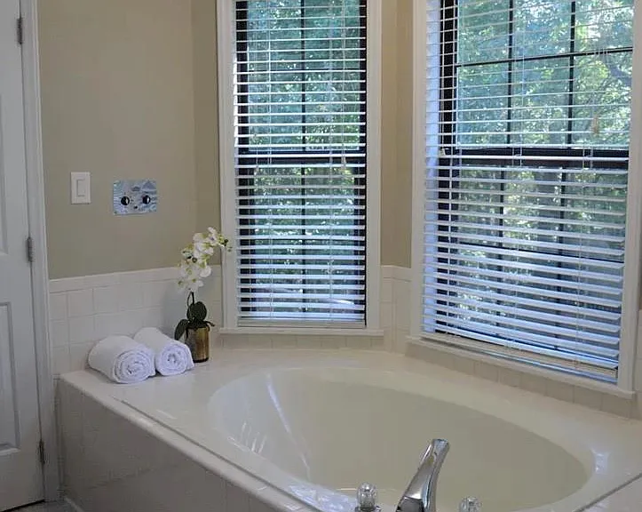 4167 Greenview Ct — Photo 8