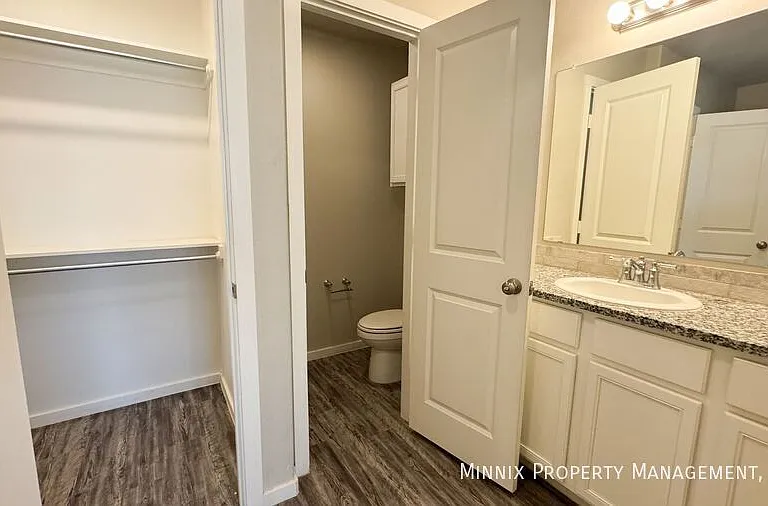 2104 N Avenue J #A — Photo 12
