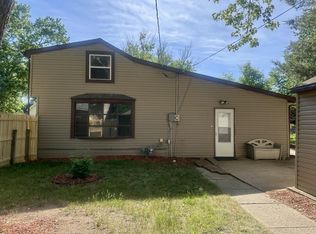 737 Johnson St, Beloit, WI 53511