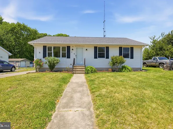 139 Center St, Cecilton, MD 21913