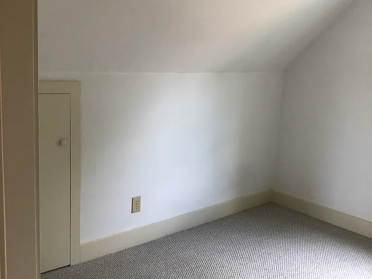 98 Simpson Ave #3 — Photo 7