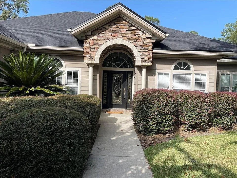 4072 NW 37th Ter
