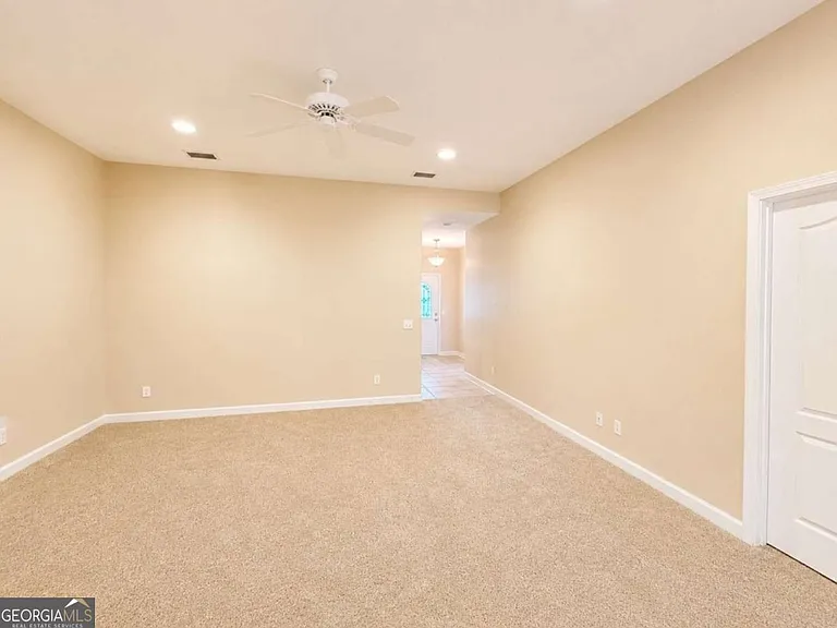 144 Kathryne Bailey Dr — Photo 7