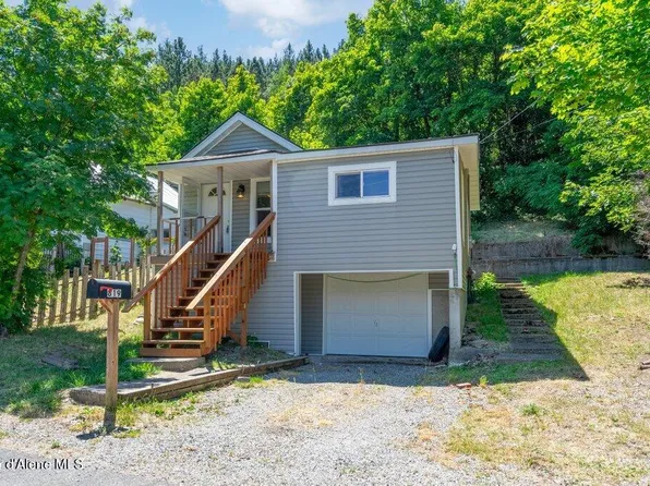 819 W Park Ave, Kellogg, ID 83837