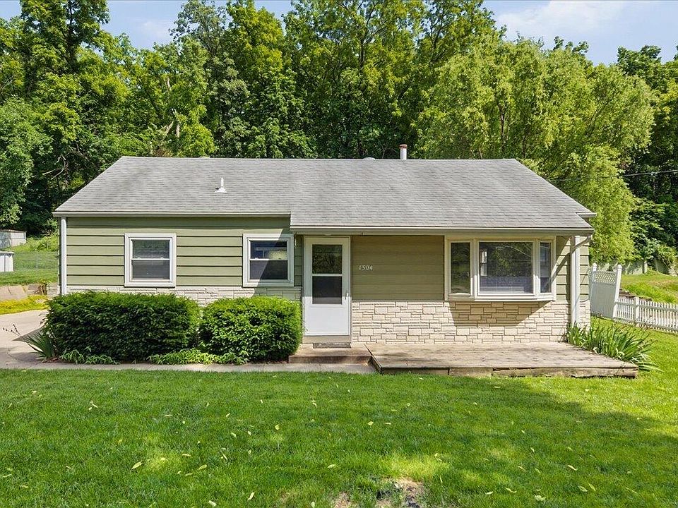 1st image of 1304 Canning St