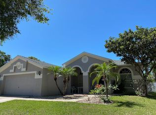 4605 Daventry Pl, Valrico, FL 33596