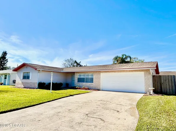 2966 Lantern Dr, South Daytona, FL 32119