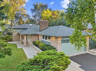 1566 Ewald Rd, Mississauga, ON L5G4C3