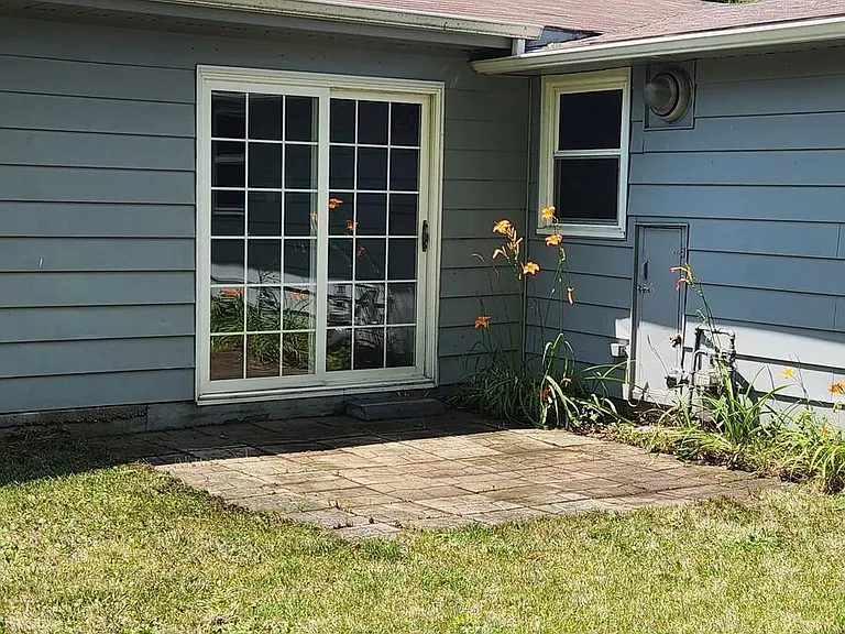 803 W Donaldson Ave — Photo 26