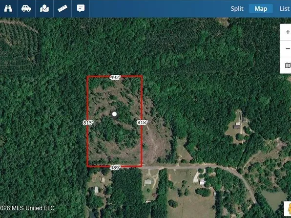 Hilltop Dr, Lucedale, MS 39452