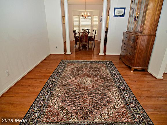 4th image of 8416 Gannon Ct