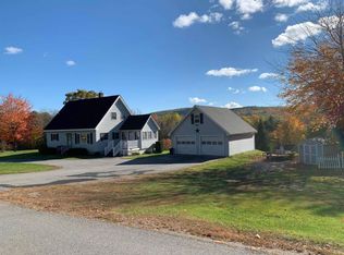 68 Kingsbury Rd, Holden, ME 04429