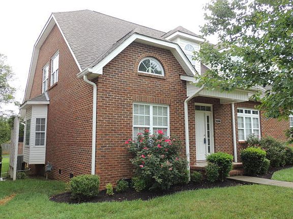 2nd image of 812 Poets Corner Way