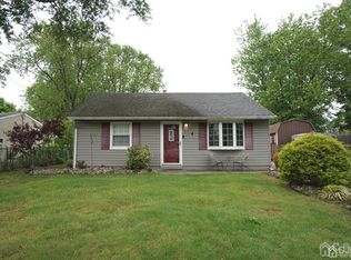 4 Piedmont Rd, Edison, NJ 08817