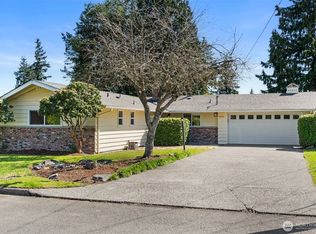 16127 SE 5th Street, Bellevue, WA