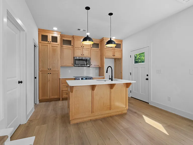 524 S Willow Ave #4 — Photo 6