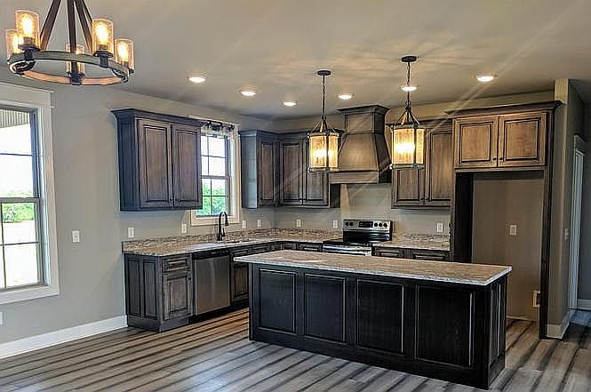 2nd image of 579 Greenfield Ln