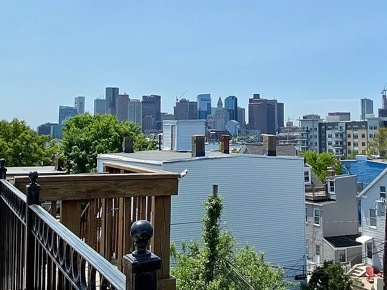 18 Cottage St #3 — Photo 12