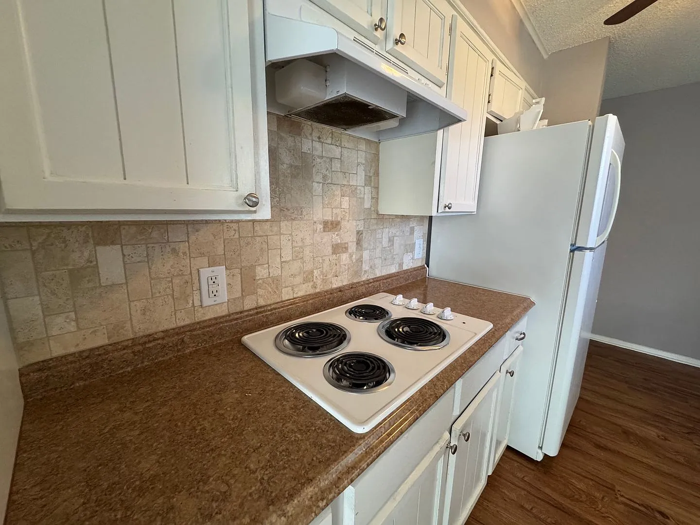 Updated 3 Bedroom in Midway ISD — Photo 2