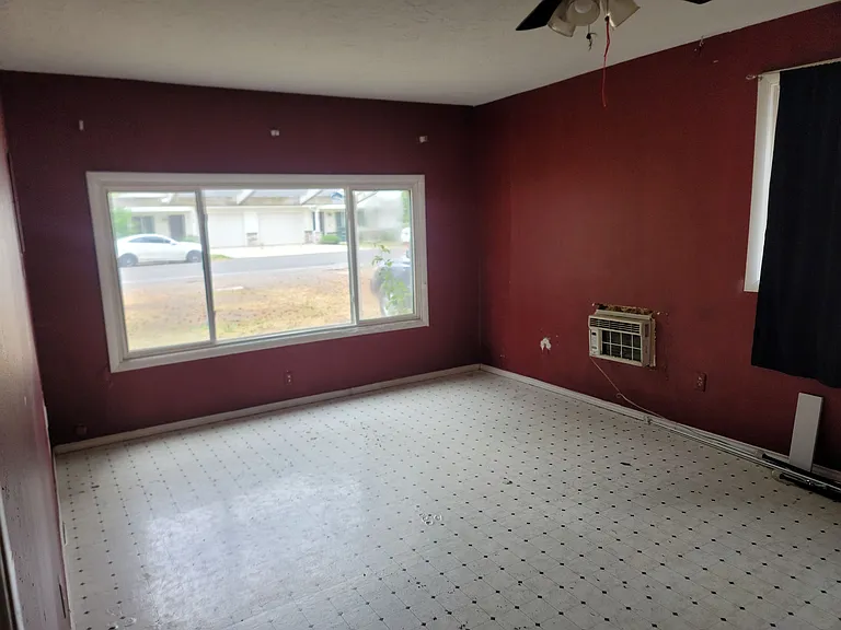 985 Bever Dr NE — Photo 10