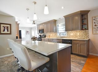 832 9th Ave, Toms River, NJ 08757