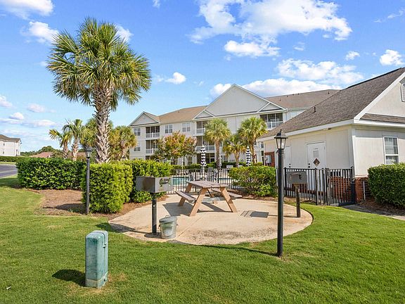 3rd image of 2241 Waterview Dr. #333