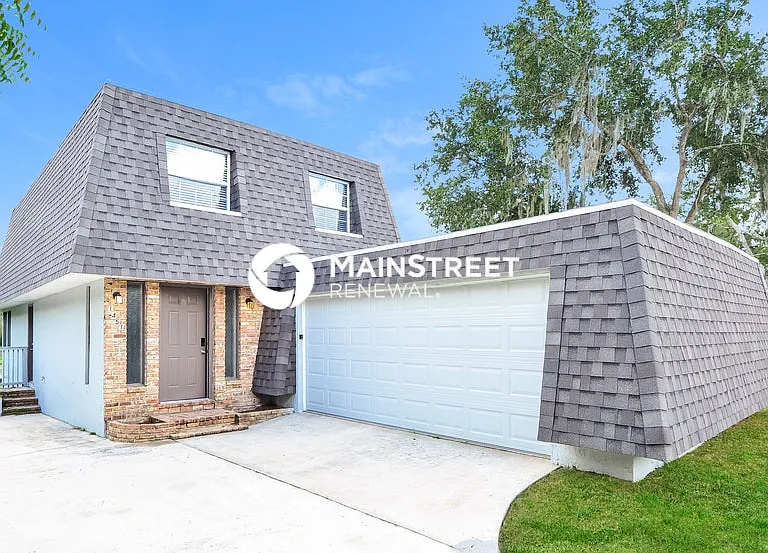 1451 Azalea Ave — Photo 1