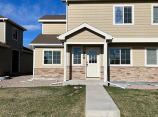 408 Cribbon Ave, Cheyenne, WY 82007